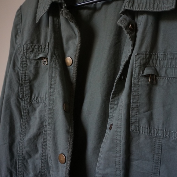 Jacket - Picture 3 of 3